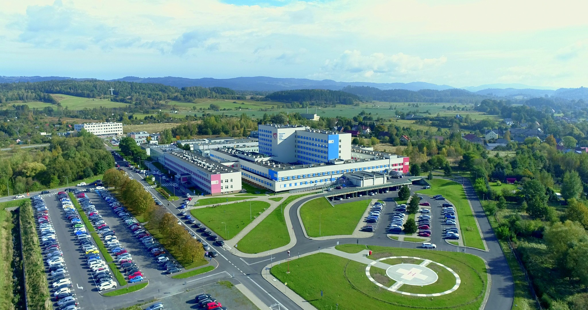 Ul. Elsnera 8, Jelenia Góra (na przeciw Szpitala Wojewódzkiego)